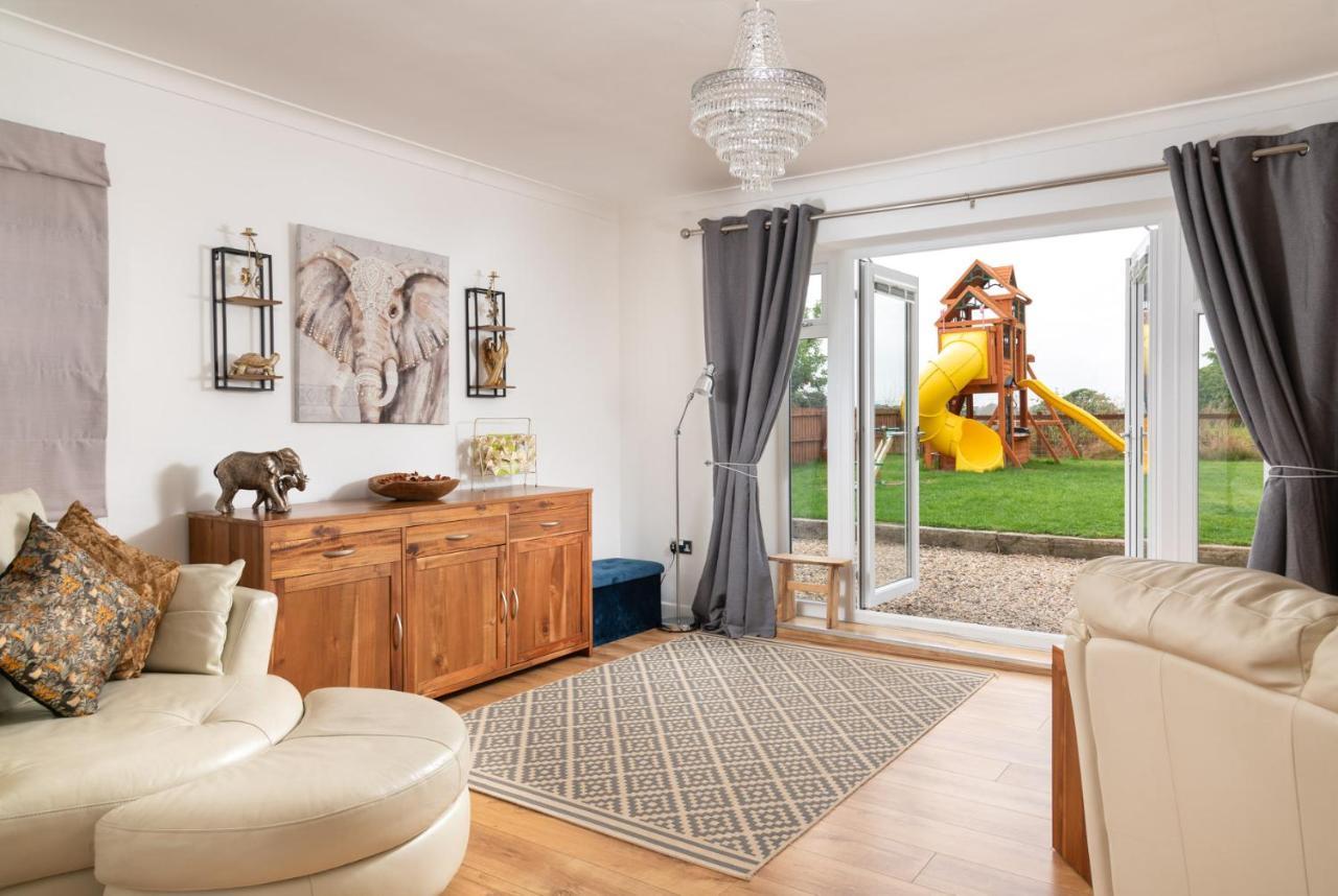 Four Oaks Cottage Rockcliffe  Bagian luar foto